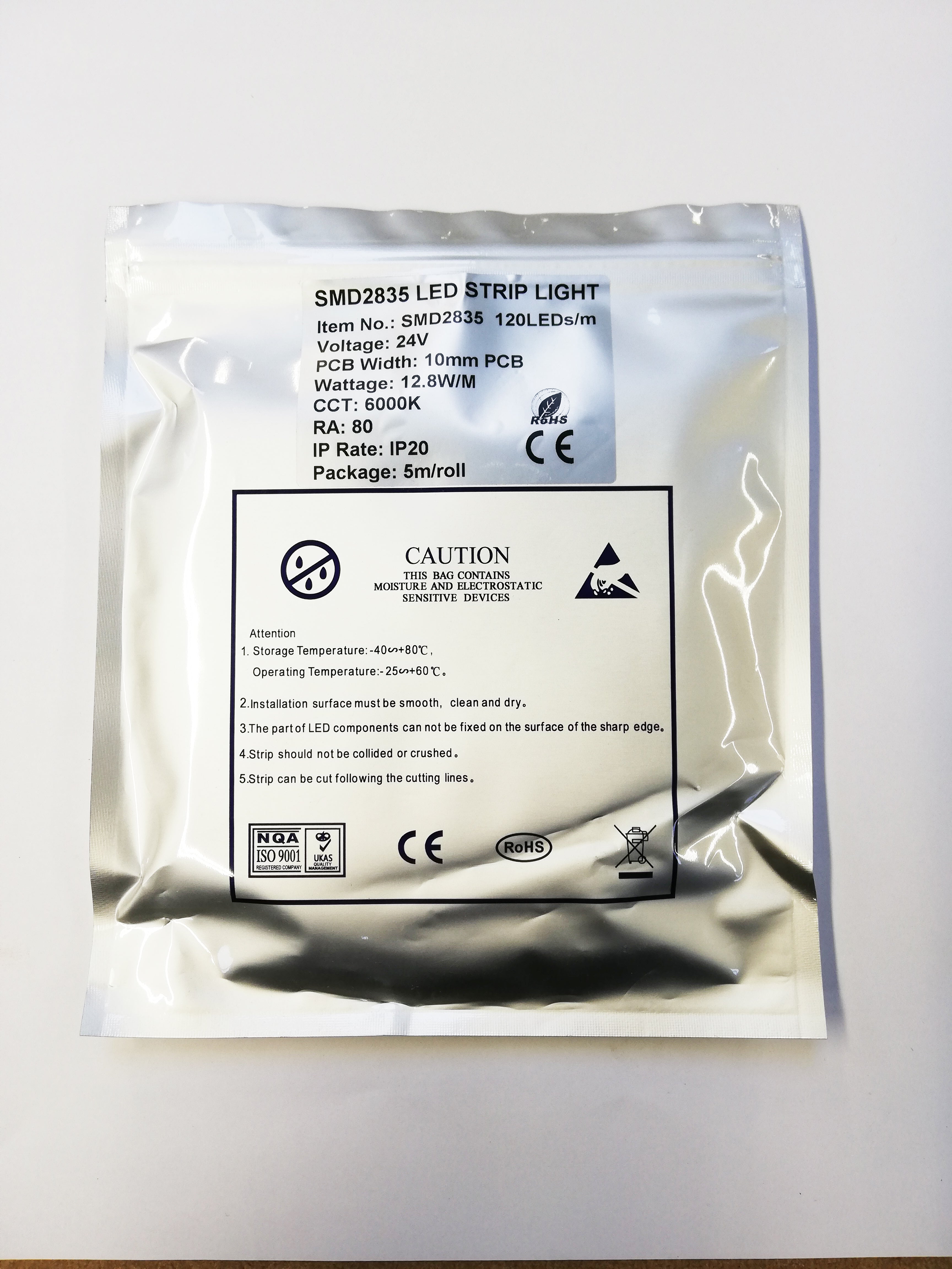 SMD 2835 LED Strip Light 5m Roll 3000 / 6000K